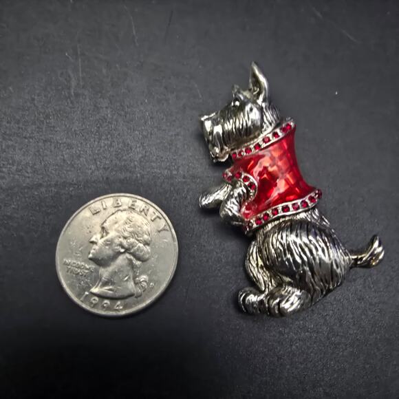 Scottish Terrier Dog Brooch Red Jacket Rhinestone Silver Tone - Picture 2 of 5